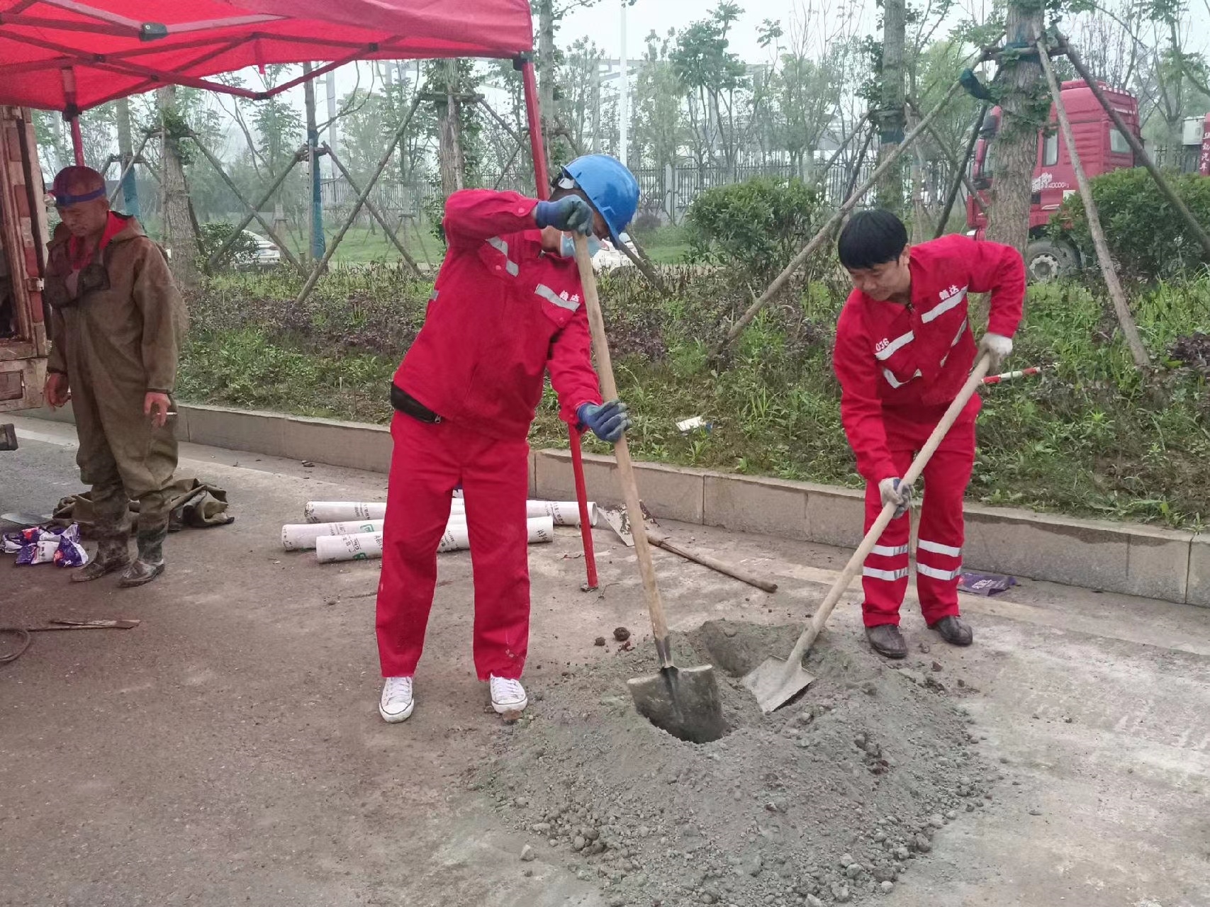 雁江管道疏通哪家好】及时进行市政管道清淤
